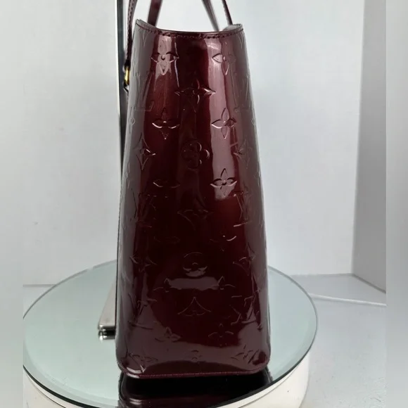 LOUIS VUITTON VERNIS TOTE AMARANTE TOTE And wallet - Picture 7 of 13